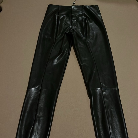 PXG PARSONS XTREME GOLF NWT Women’s Eco Leather Leggings- XS - Picture 16 of 16